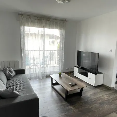 Apartment In - T2 Proche Hopital Purpan Toulouse
